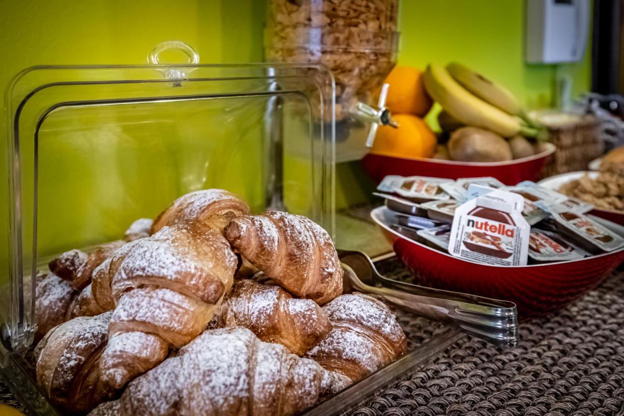 Casa Vacanze Arianna Rosia Kültér fotó